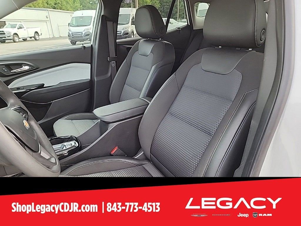 Used 2024 Chevrolet Trax LT image 15