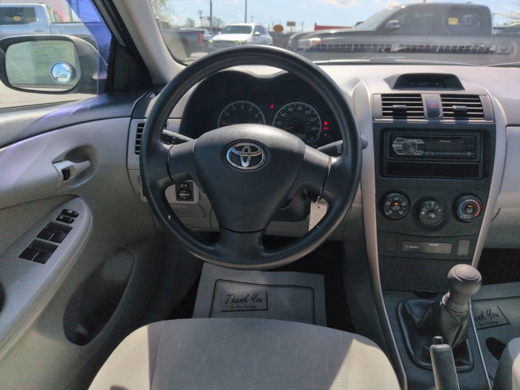 Used 2013 Toyota Corolla L image 13