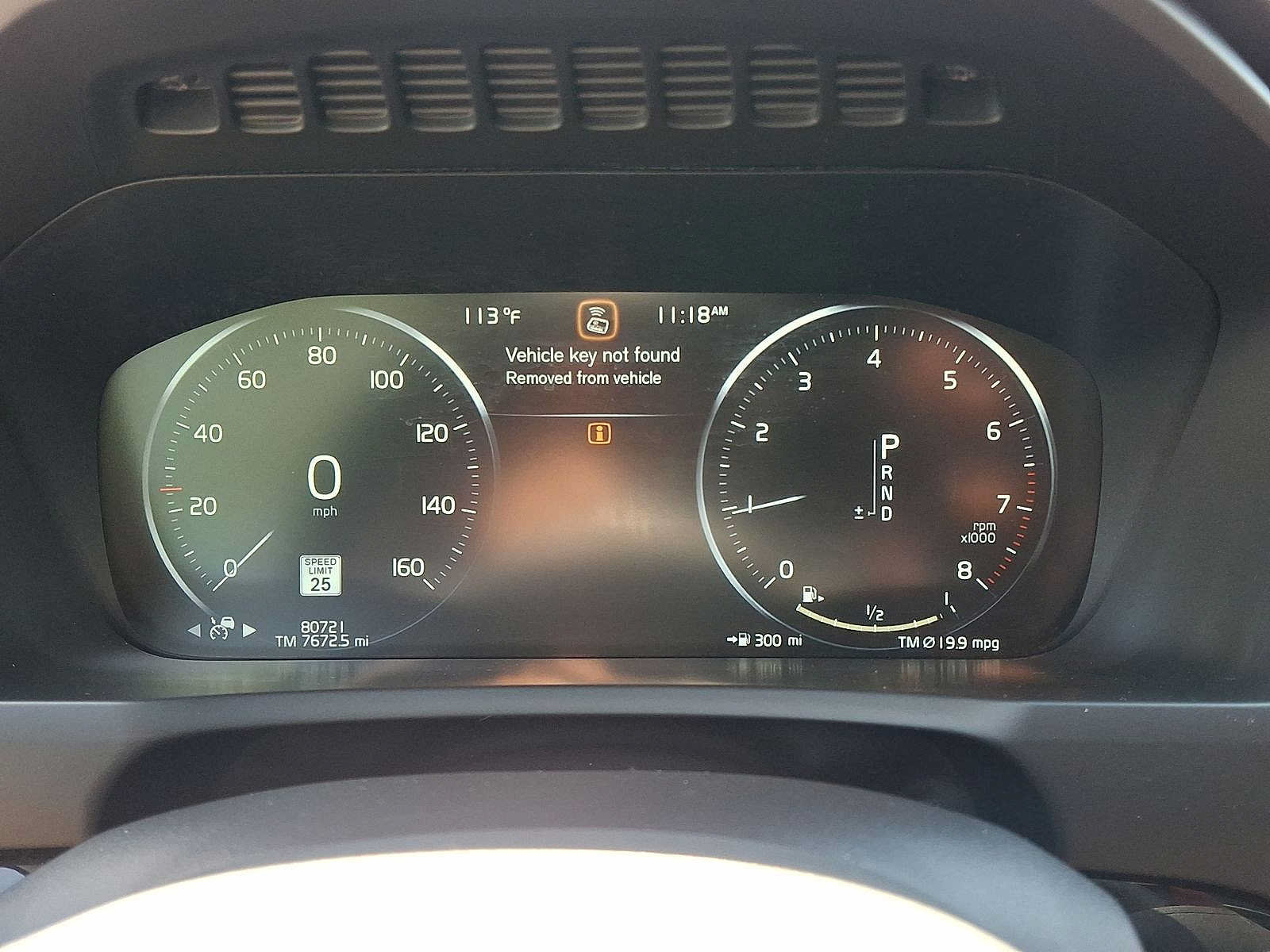 Used 2019 Volvo XC90 T6 Momentum AWD/4WD image 19