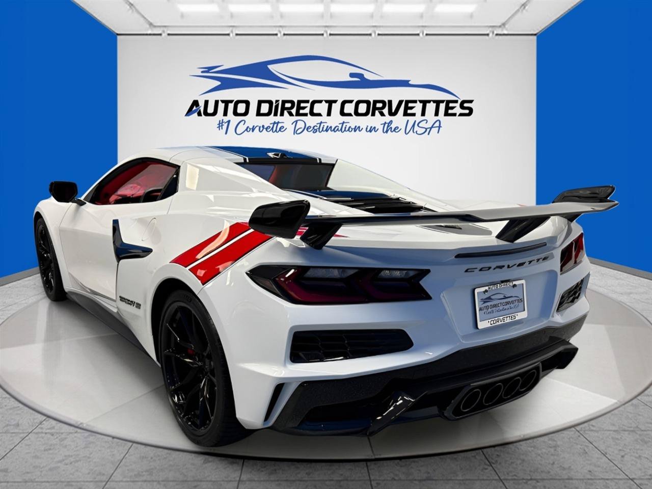 Used 2027 Chevrolet Corvette Grand Sport w/ Z52 Sport Performance Package RWD image 14