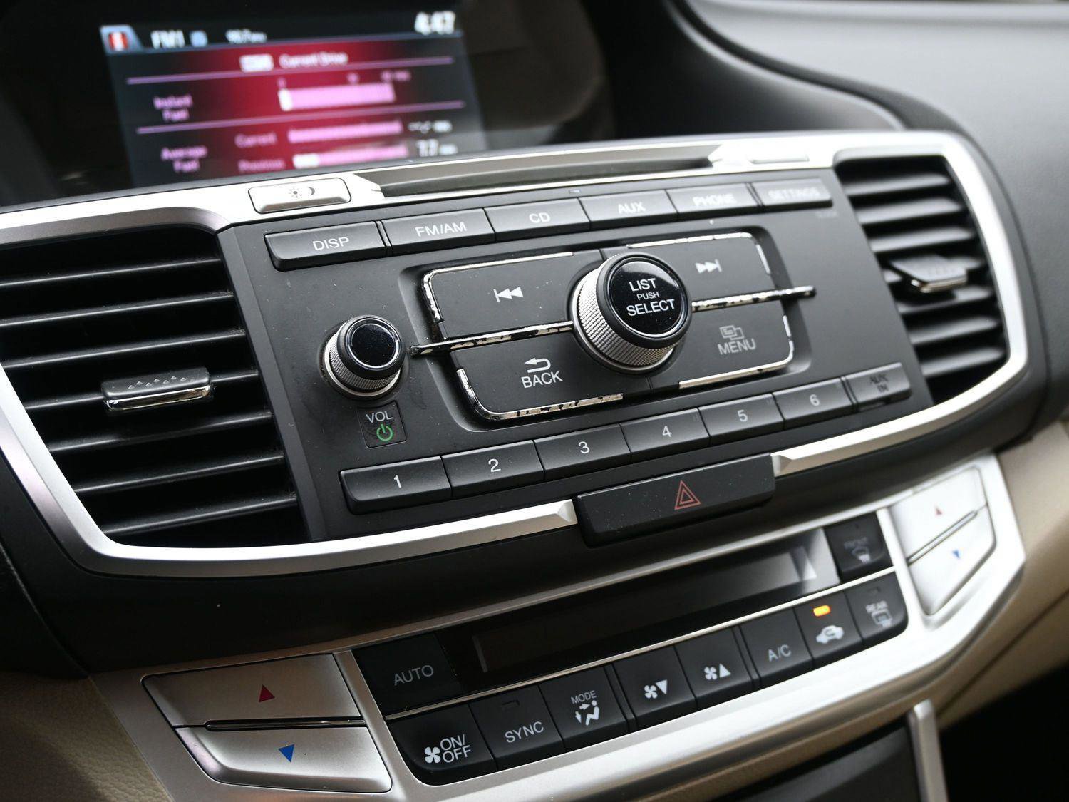 Used 2013 Honda Accord LX image 6