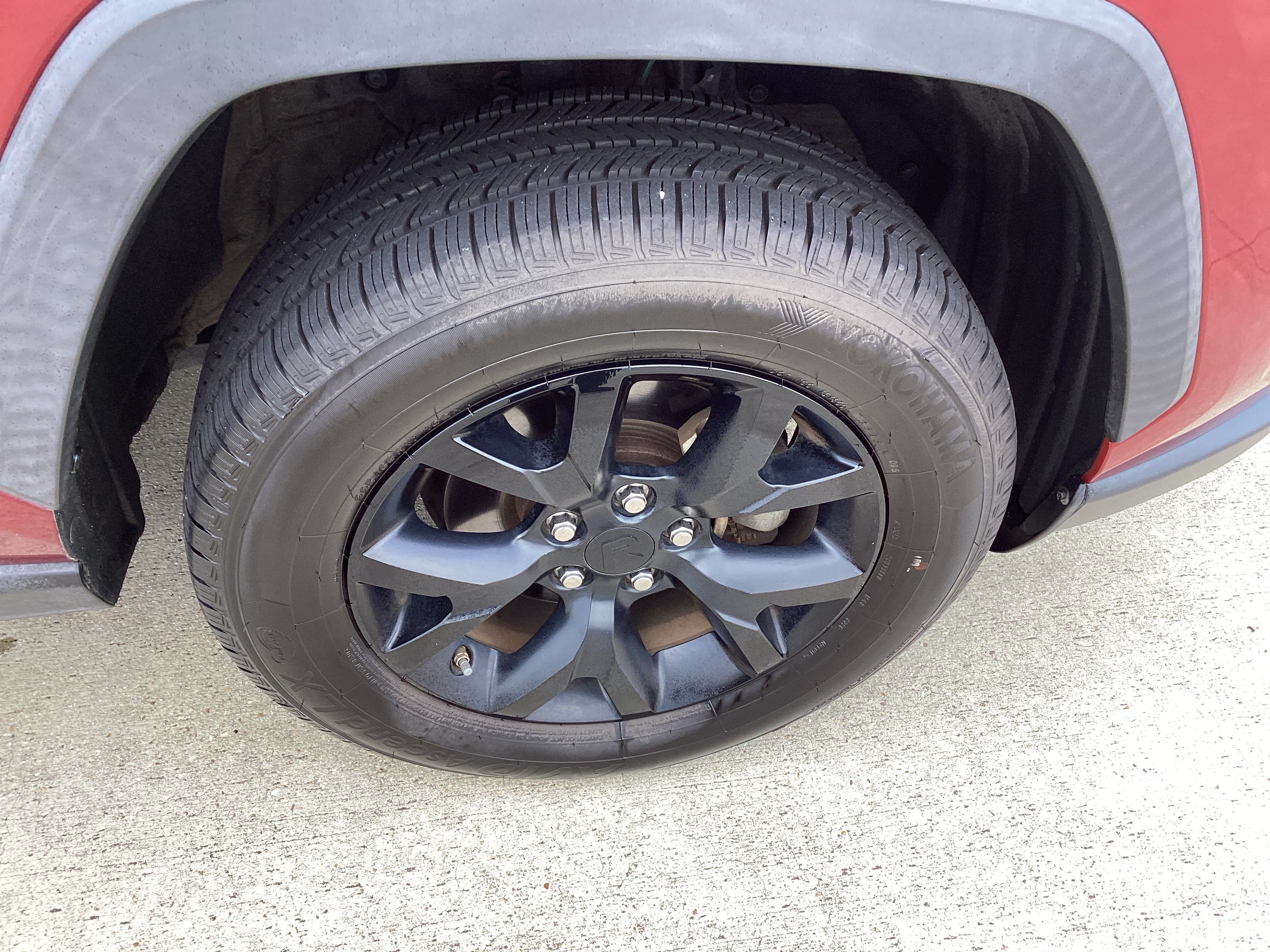 Used 2021 Toyota RAV4 LE FWD image 9