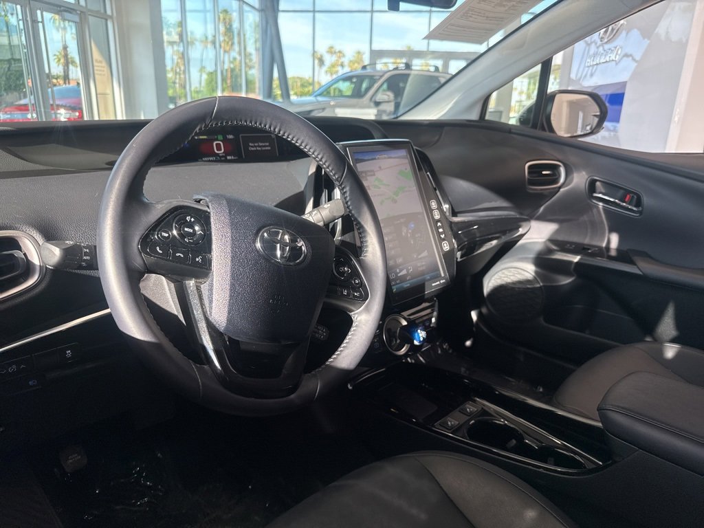 Used 2022 Toyota Prius Prime XLE image 17