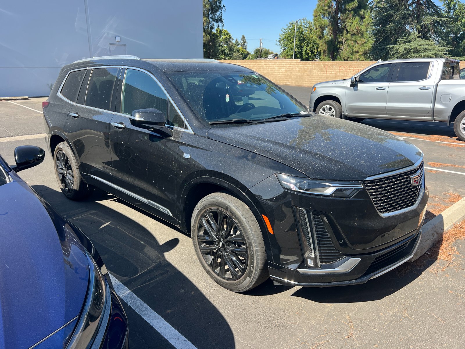 Certified 2024 Cadillac XT6 Luxury FWD image 1