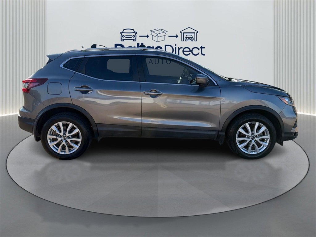 Used 2020 Nissan Rogue Sport SV w/ Technology Package image 4