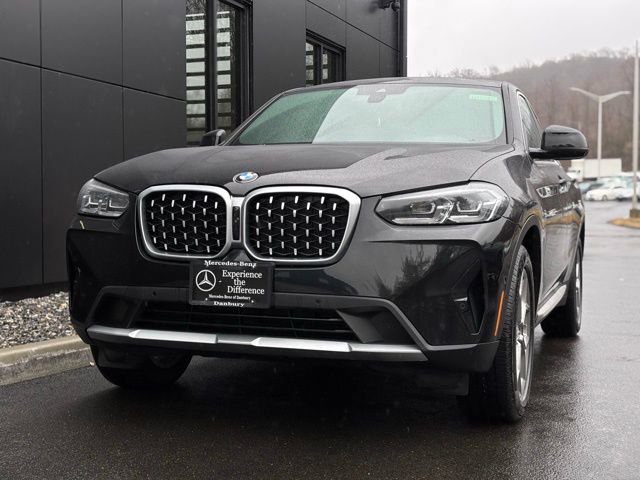 Used 2024 BMW X4 xDrive30i w/ Premium Package AWD/4WD image 4
