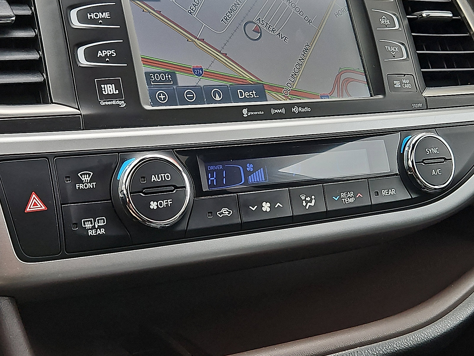 Used 2019 Toyota Highlander Limited image 16