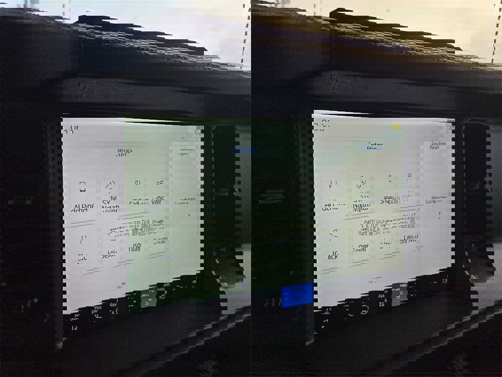 New 2025 Ford Bronco Badlands image 15