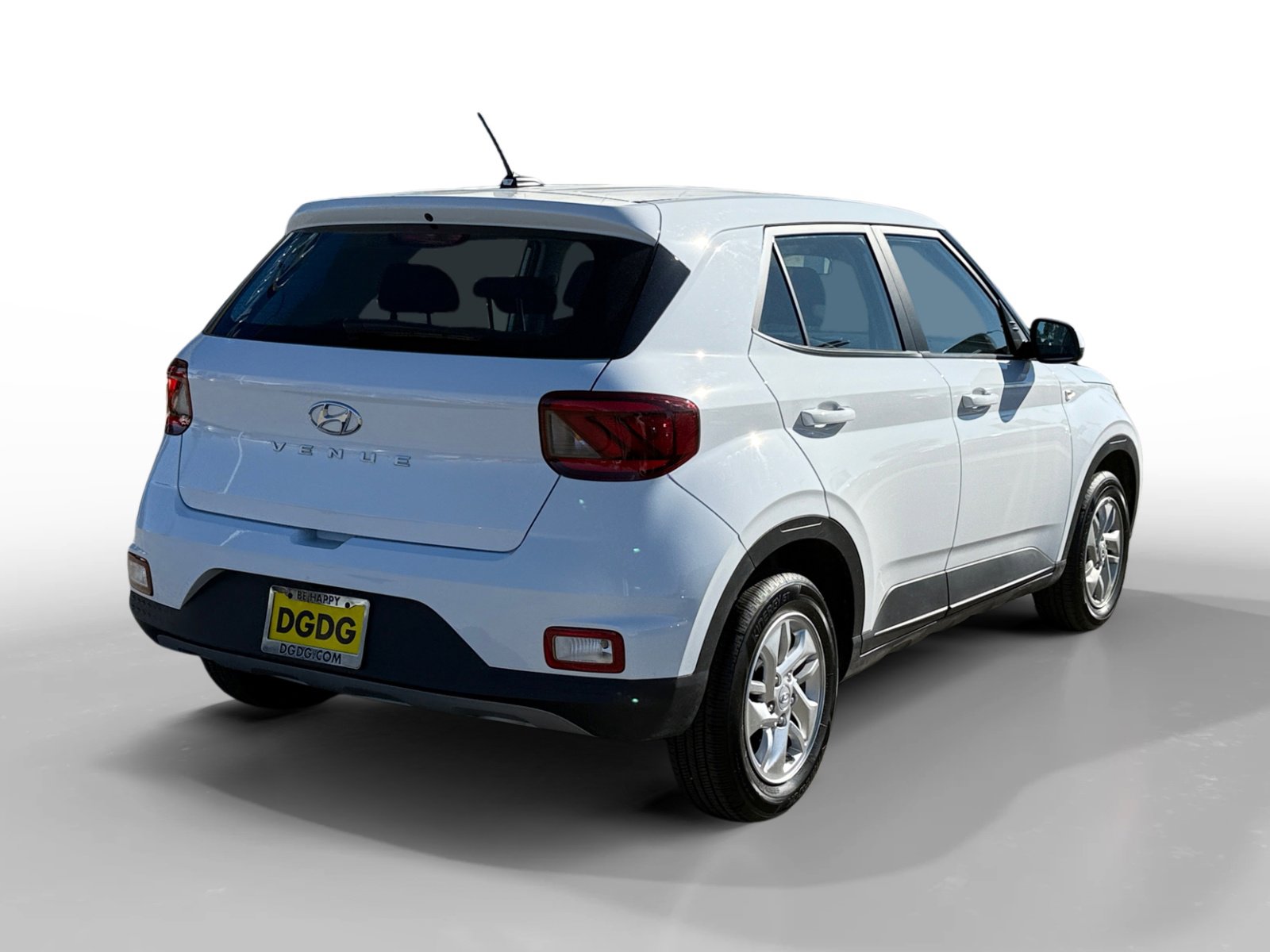 Certified 2023 Hyundai Venue SE image 5