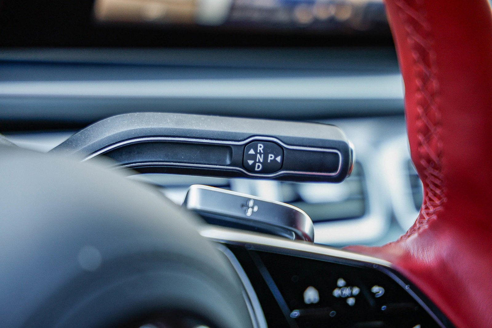 Used 2025 Mercedes-Benz Maybach GLS 600 4MATIC image 24