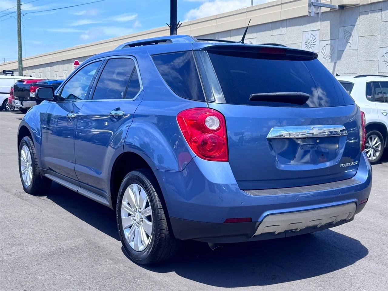 Used 2011 Chevrolet Equinox LTZ FWD image 13
