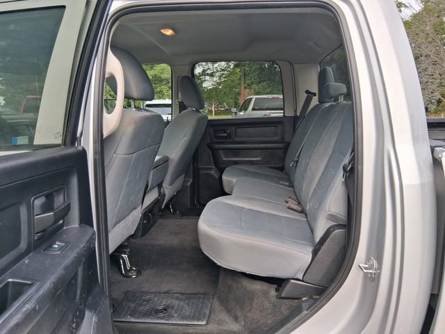 Used 2017 RAM 3500 Tradesman w/ Chrome Appearance Group AWD/4WD image 17