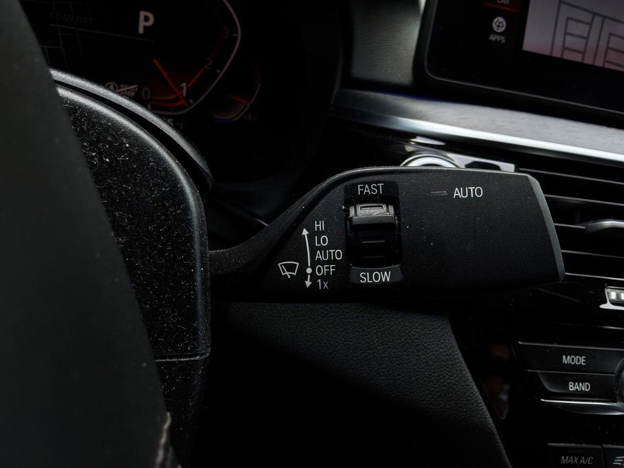 Used 2021 BMW 530i w/ Premium Package RWD image 46