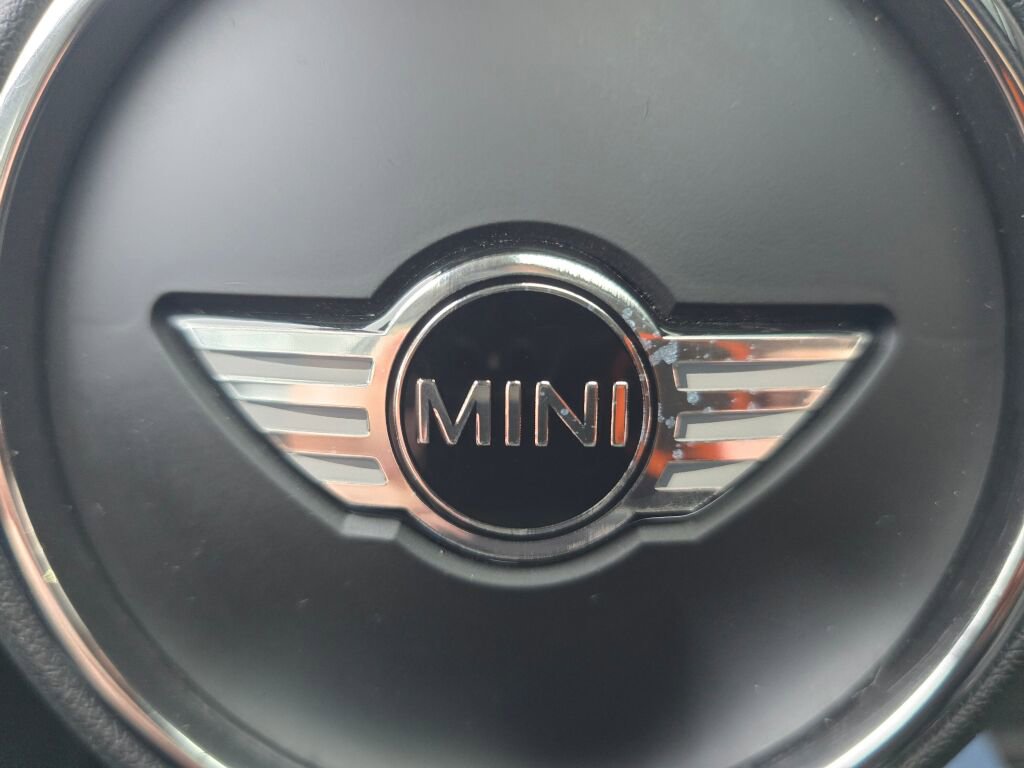 Used 2016 MINI Cooper S image 31