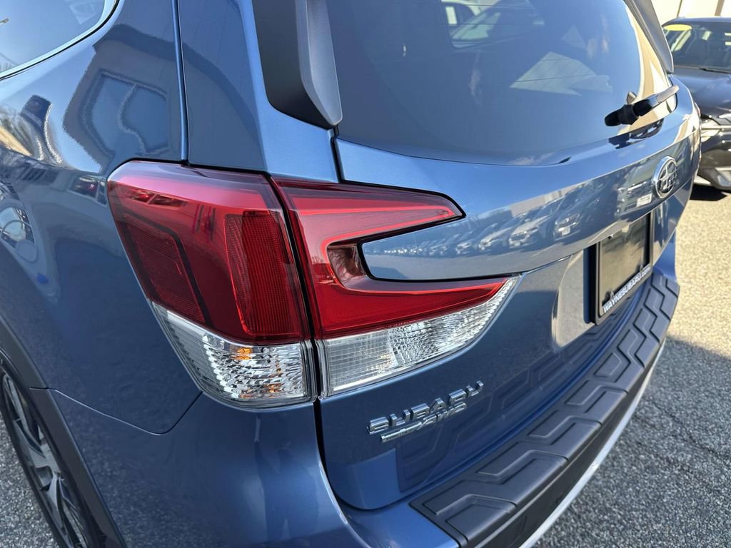 Used 2021 Subaru Forester Touring image 8