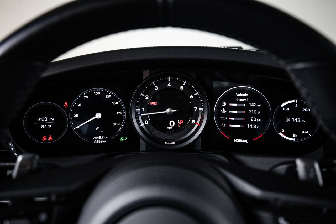 Certified 2023 Porsche 911 Carrera RWD image 15