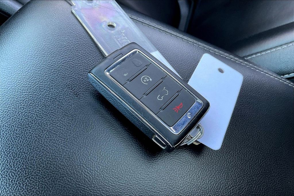 Used 2024 Jeep Grand Cherokee Limited 4xe image 10