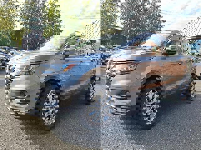 Used 2022 Nissan Rogue Sport SV image 3