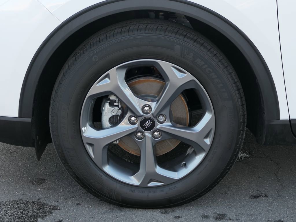Used 2025 Ford Escape ST-Line w/ Equipment Group 301A FWD image 10