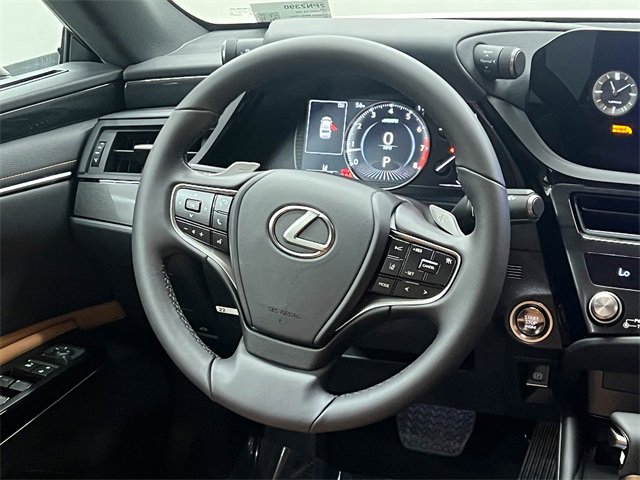 Certified 2025 Lexus ES 350 image 15
