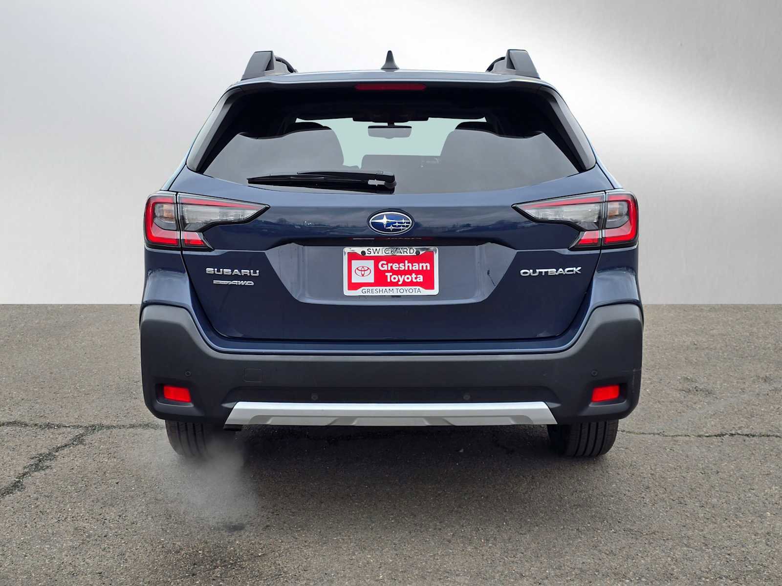 Used 2023 Subaru Outback Limited image 5