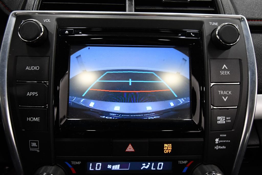 Used 2015 Toyota Camry XSE FWD image 25