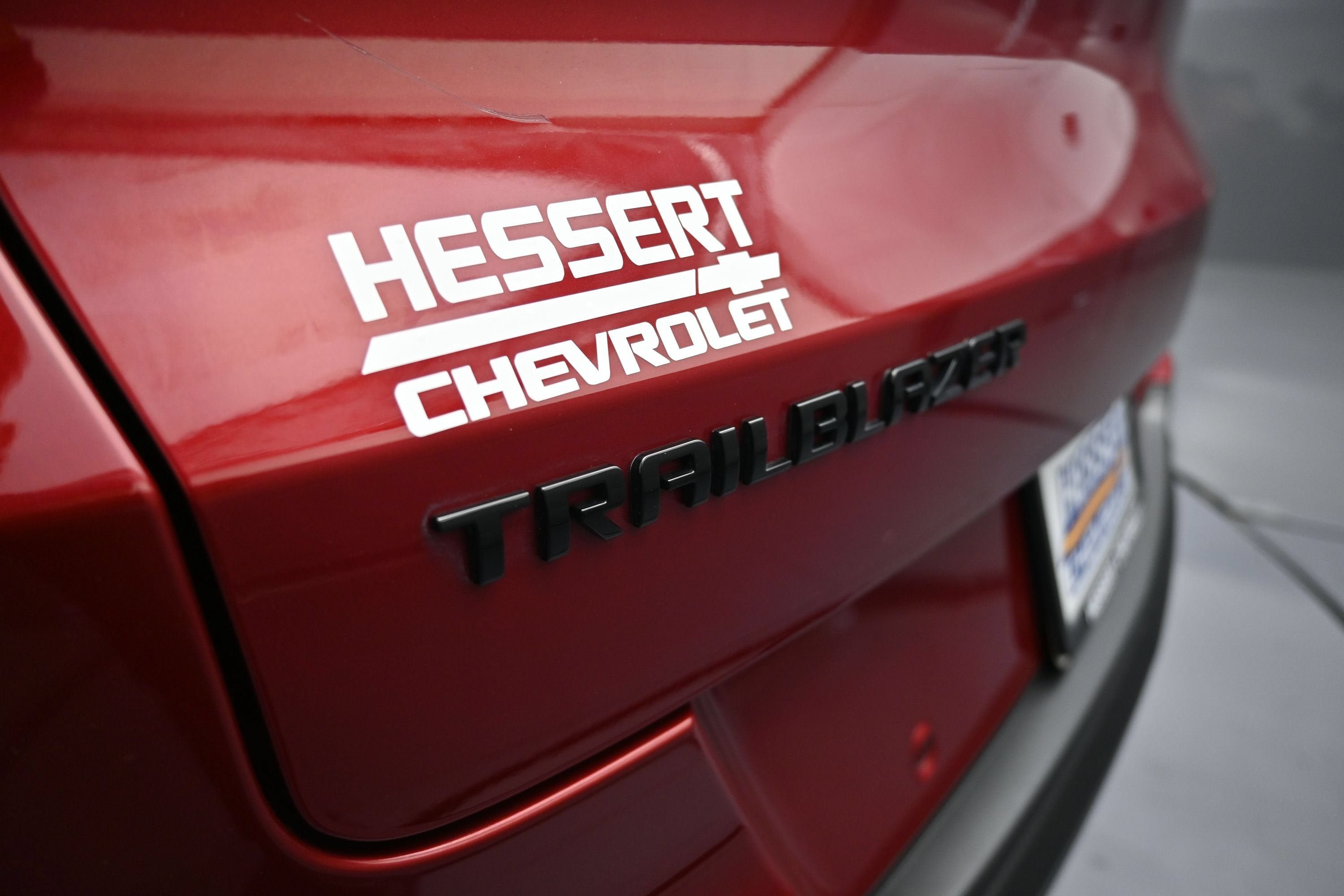 Certified 2021 Chevrolet TrailBlazer RS w/ Sun and Liftgate Package FWD image 41