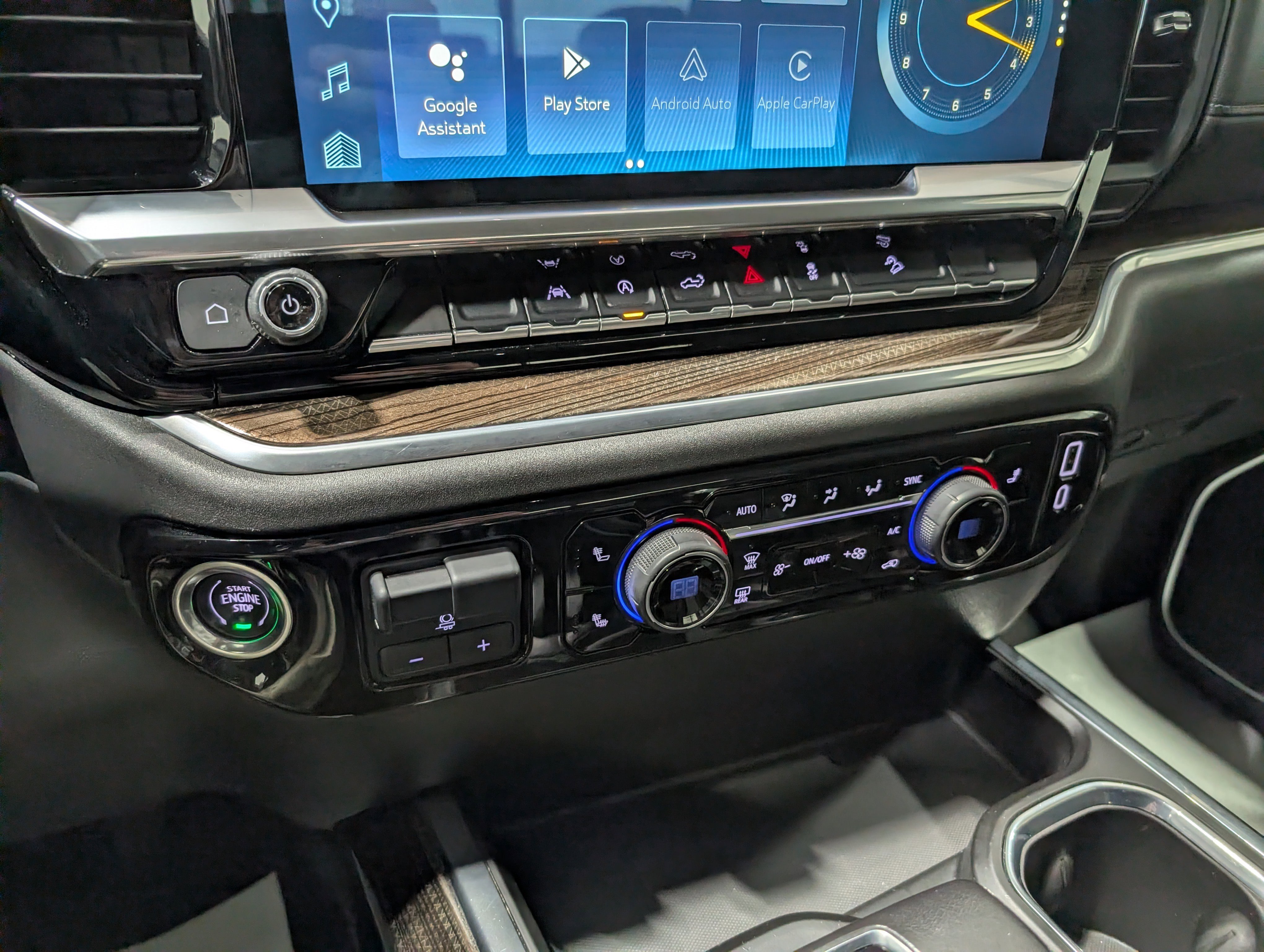 Used 2022 Chevrolet Silverado 1500 RST image 25