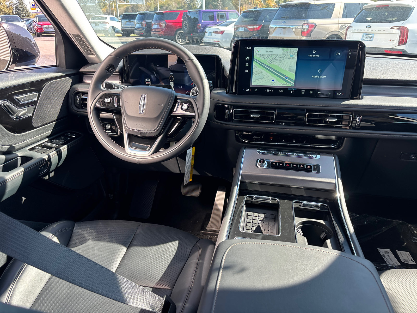 New 2027 Lincoln Aviator AWD w/ Jet Appearance Package image 27