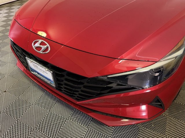 Certified 2021 Hyundai Elantra SEL w/ Convenience Package image 10