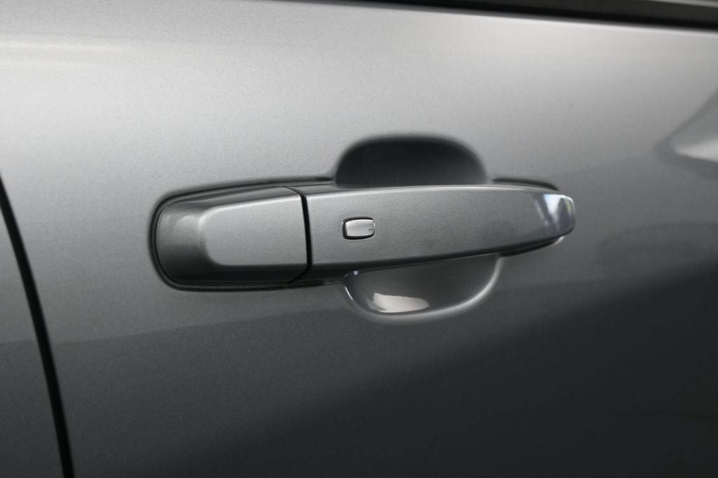 Used 2024 Chevrolet Equinox LS w/ LS Convenience Package FWD image 36