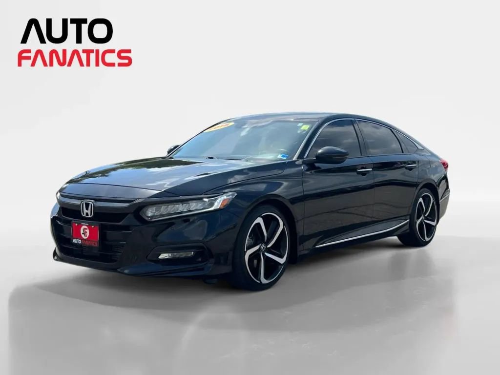 Used 2018 Honda Accord Touring image 1