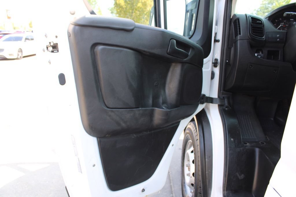 Used 2023 RAM ProMaster 2500 FWD image 16