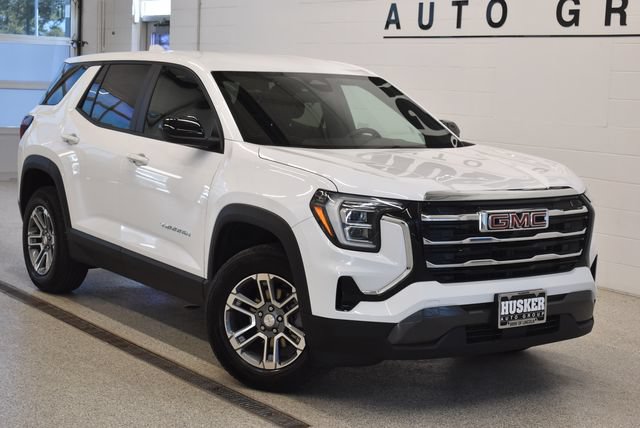 Used 2025 GMC Terrain Elevation