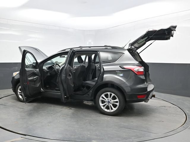 Used 2018 Ford Escape SE AWD/4WD image 44