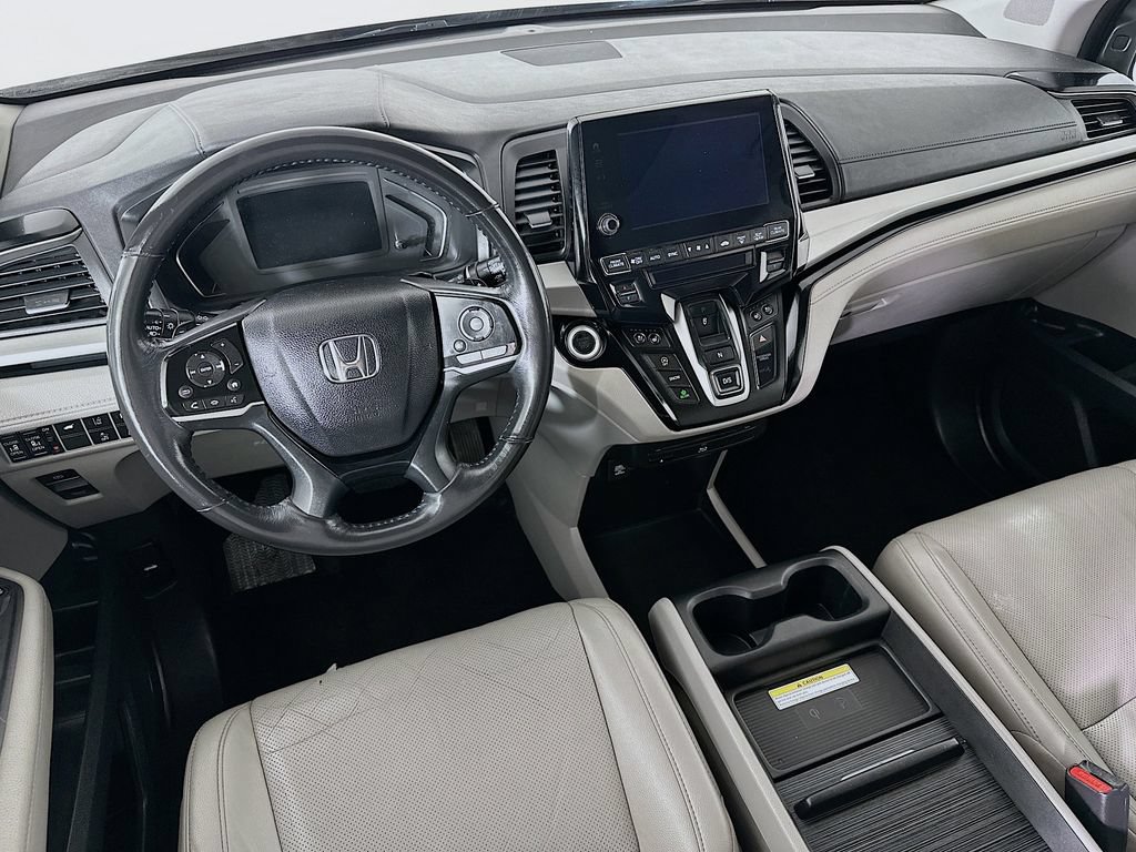 Used 2018 Honda Odyssey Elite image 4