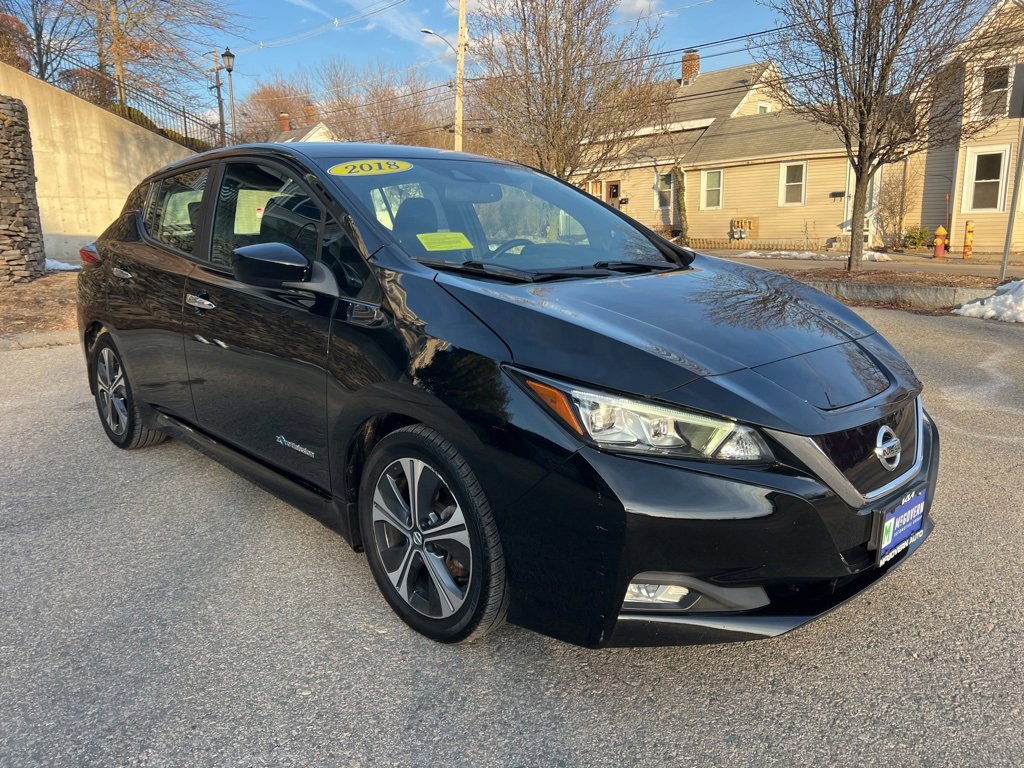 Used 2018 Nissan Leaf SV w/ SV Technology Package image 7