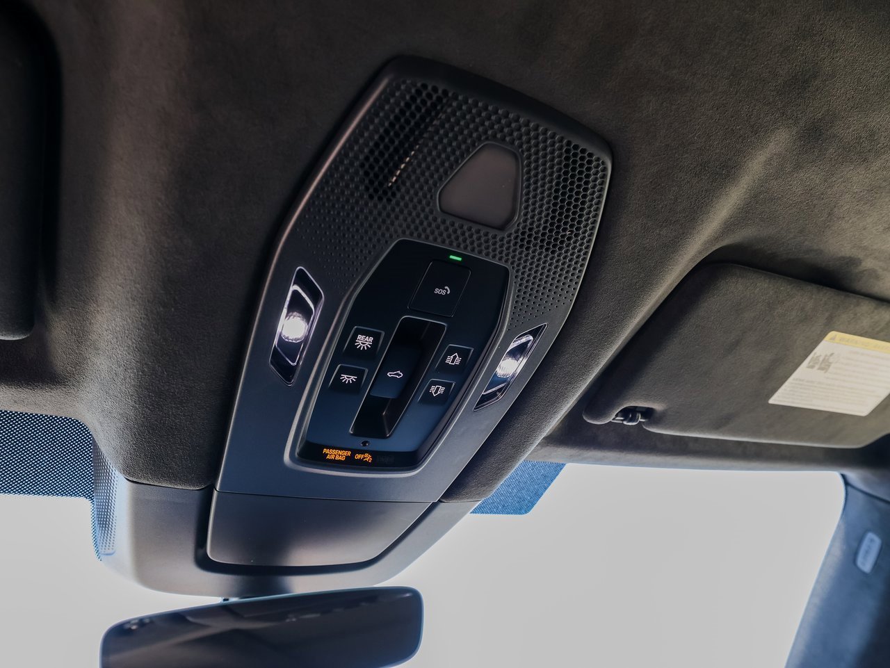 New 2025 Porsche Macan Turbo Electric image 21