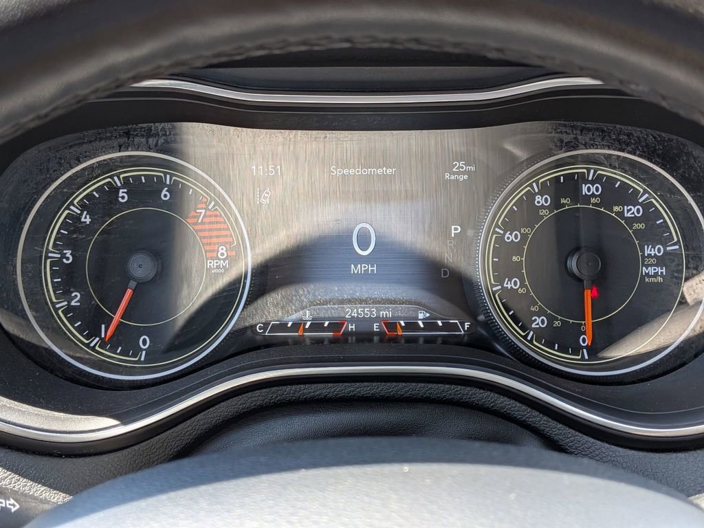 Used 2021 Jeep Cherokee Limited AWD/4WD image 16