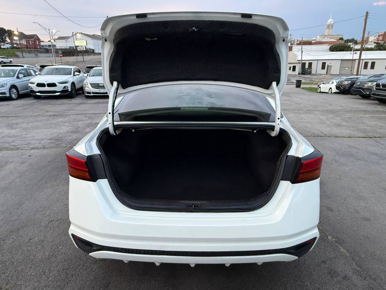 Used 2019 Nissan Altima 2.5 S FWD image 48