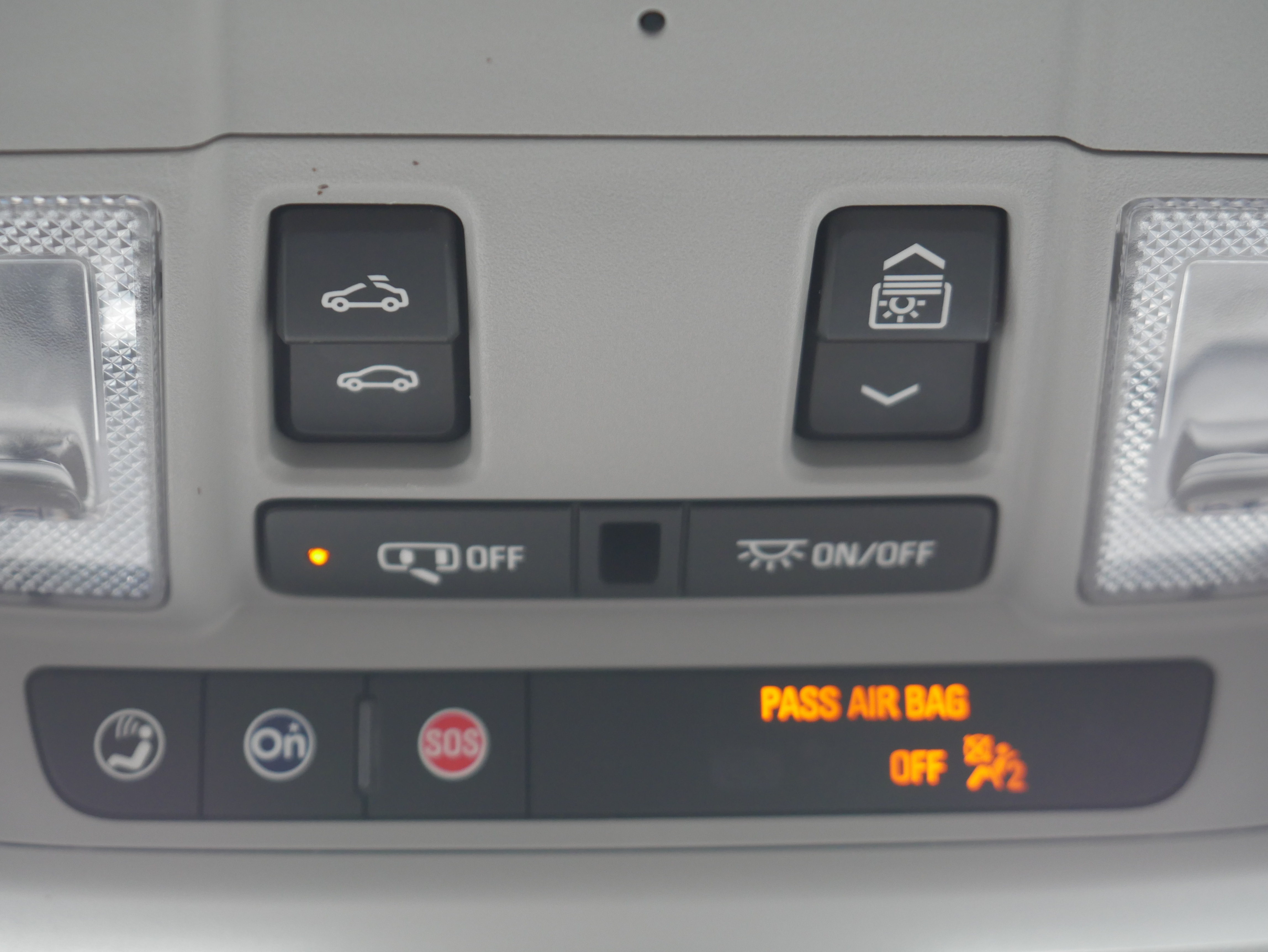 Certified 2020 Chevrolet Equinox Premier AWD/4WD image 33
