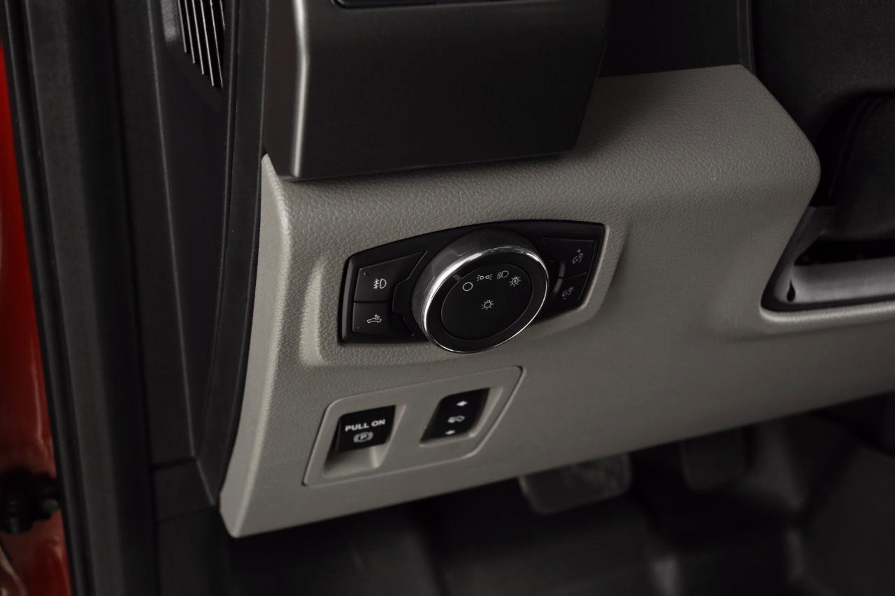 Used 2018 Ford F150 XLT w/ Equipment Group 302A Luxury image 29