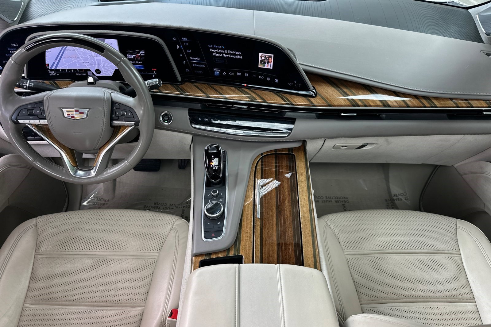 Used 2021 Cadillac Escalade Sport Platinum w/ Heavy-Duty Trailer Package image 15