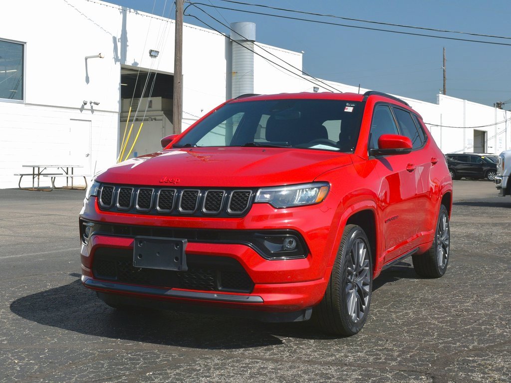 Used 2023 Jeep Compass Limited image 8