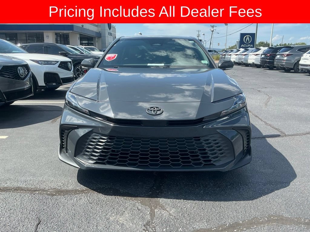 Used 2025 Toyota Camry SE w/ Convenience Package AWD/4WD image 7