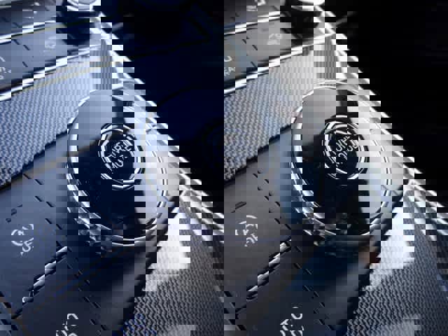 Used 2023 Hyundai Santa Fe SE image 15