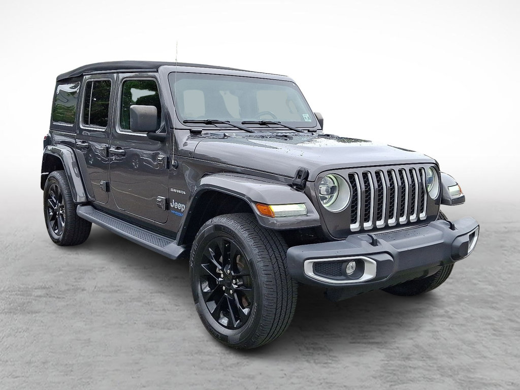 Used 2021 Jeep Wrangler Unlimited Sahara w/ Cold Weather Group image 7