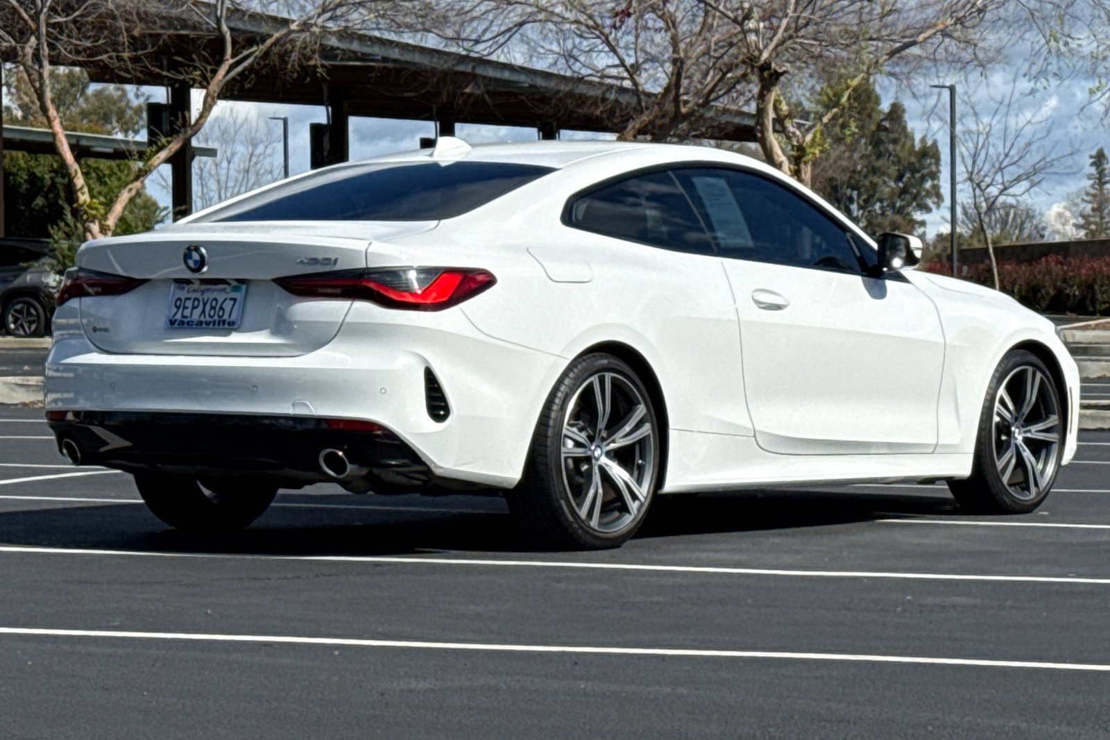 Used 2023 BMW 430i Coupe w/ Convenience Package image 5