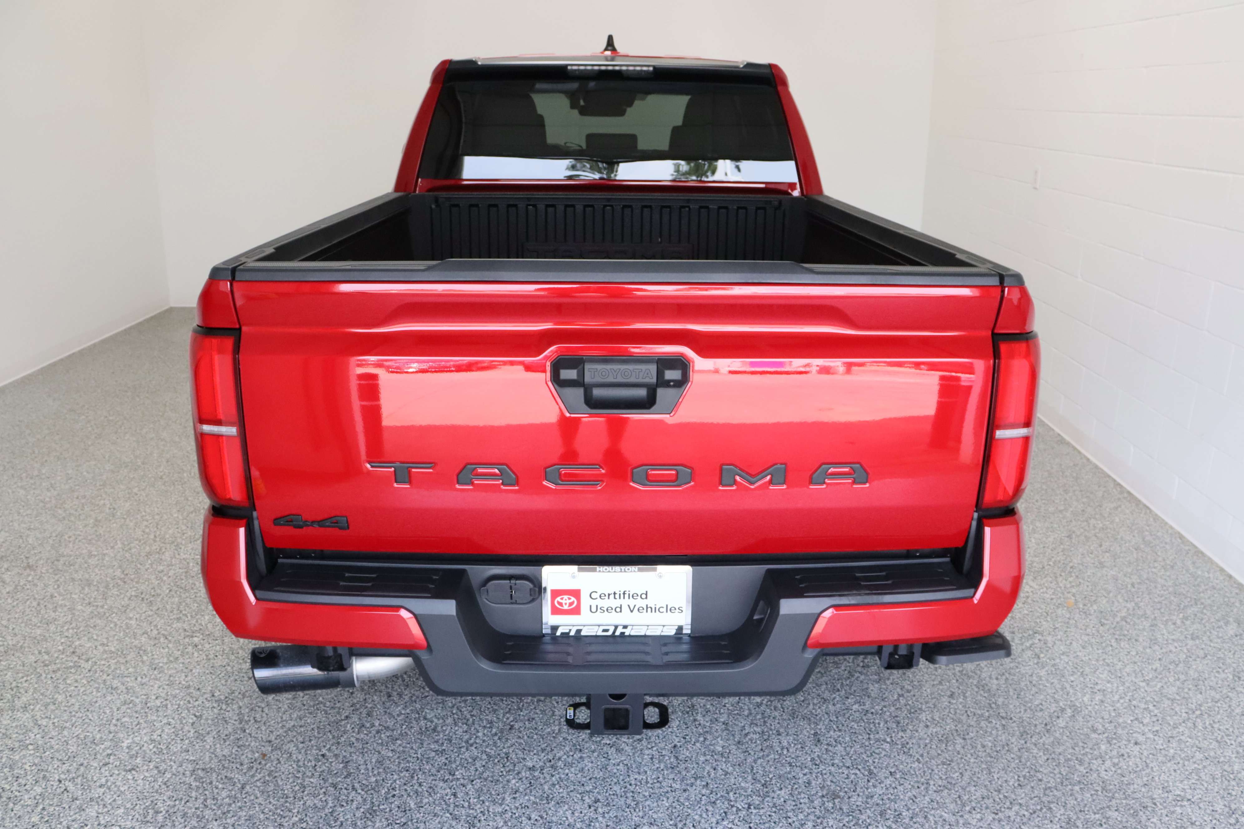 Certified 2026 Toyota Tacoma SR5 AWD/4WD image 8