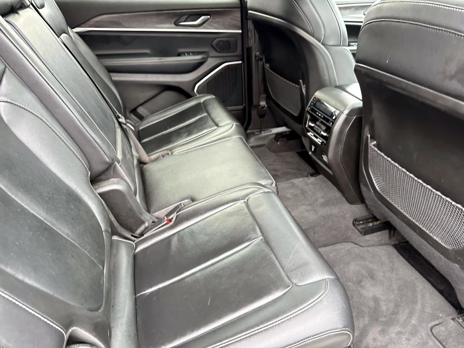 Used 2021 Jeep Grand Cherokee L Limited image 10